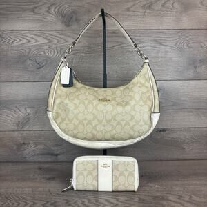 Coach DF58288 Signature Harley East West Hobo Khaki & White w/ Matching Wallet